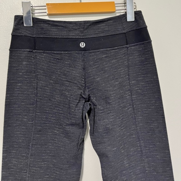 Lululemon Groove Pants Black Heathered Flare Leggings Size 6 - Picture 10 of 12